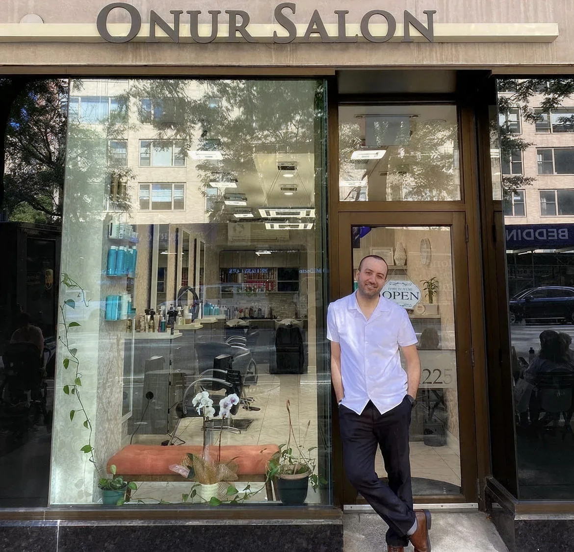 Ounr Salon